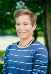 Iris Güldenpenning