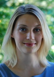 Elena Fingerhut