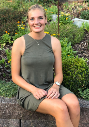 Rebecca Dirkorte Rebecca Dirkorte