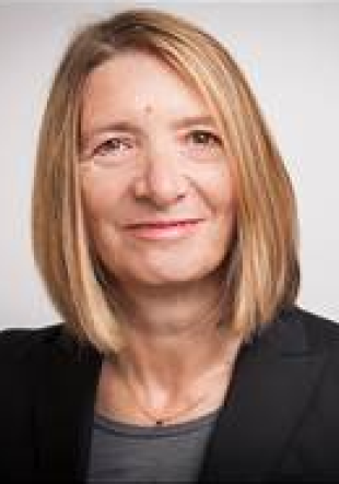 Dr. Claudia Losekam Dr. Claudia Losekam