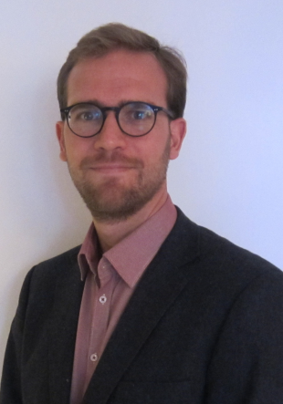 Dr. Matthias Standke Dr. Matthias Standke