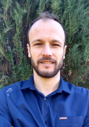 Dr. Ivan Rodrigo Kaufmann Dr. Ivan Rodrigo Kaufmann